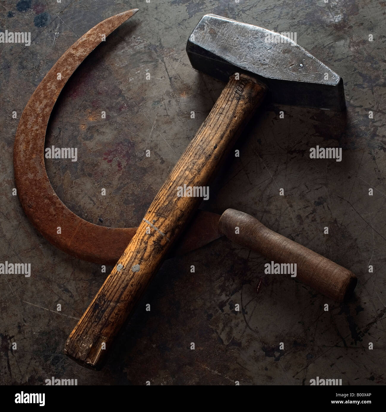 Hammer and sickle hires stock photography and images Alamy