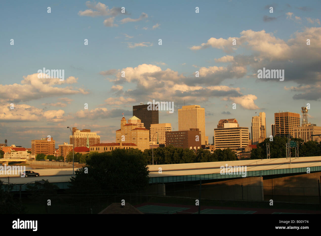 Dayton cityscape hi-res stock photography and images - Alamy
