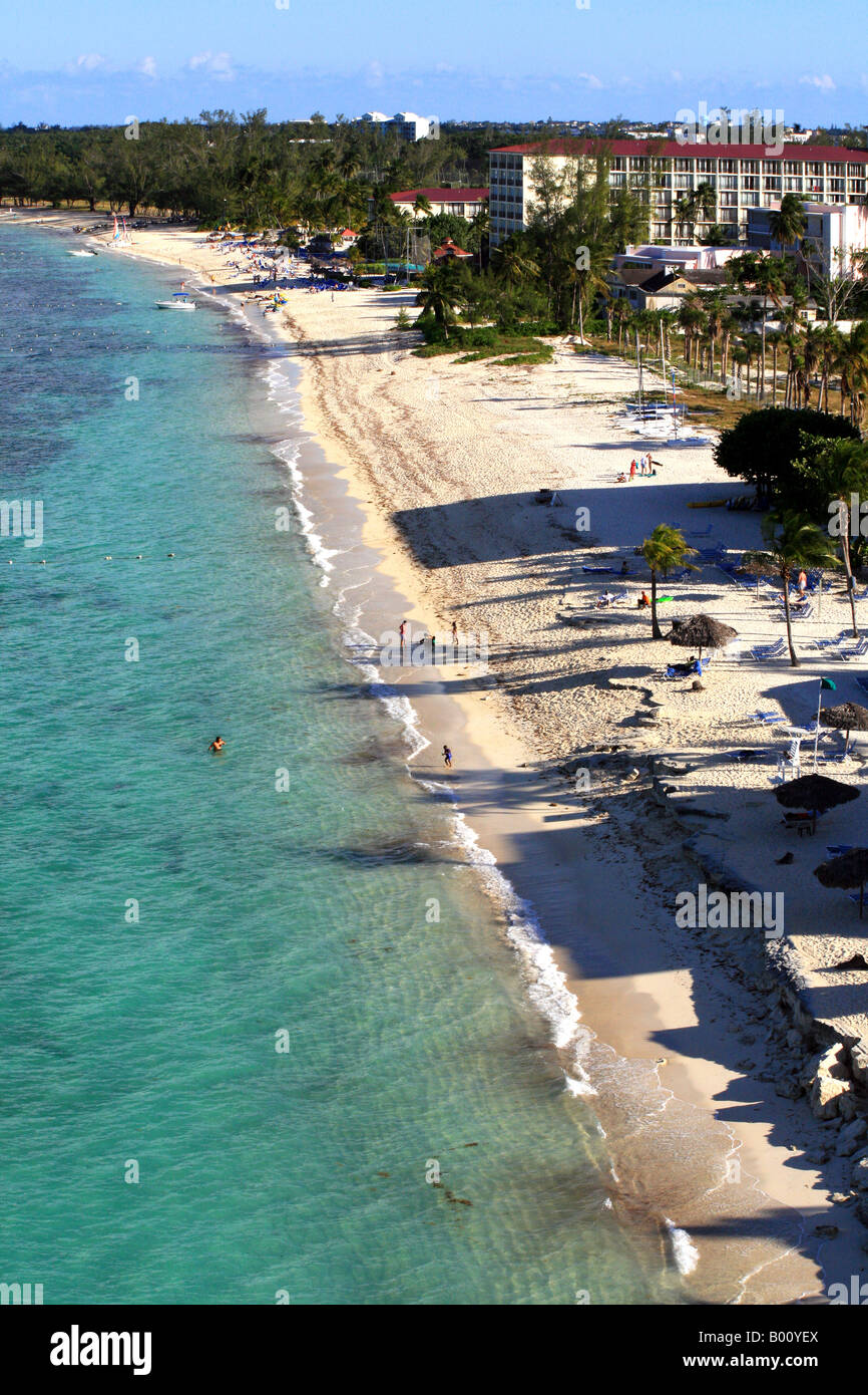 Nassau caribbean aerial hires stock photography and images Alamy