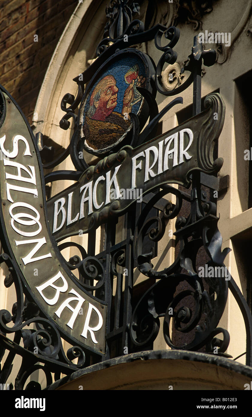 Victorian london pub hi-res stock photography and images - Alamy
