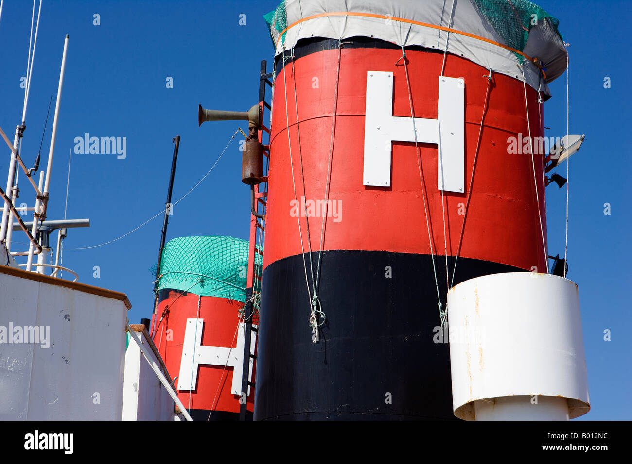 Blue funnel lines hi-res stock photography and images - Alamy
