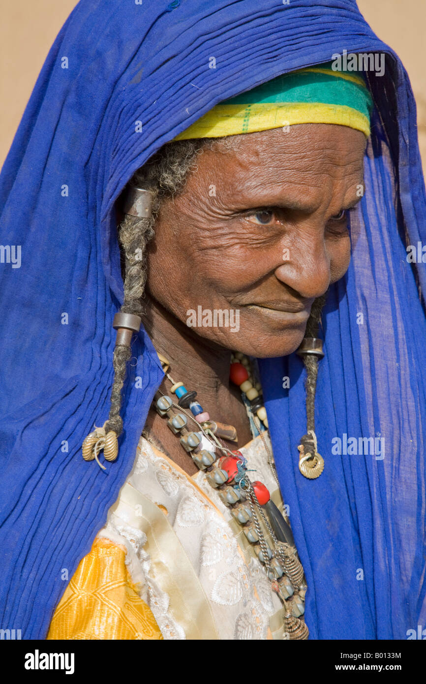 Mali, Douentza. An old Bella woman with plaited hair in her village near Douentza. The Bella are predominantly pastoral people. Stock Photo