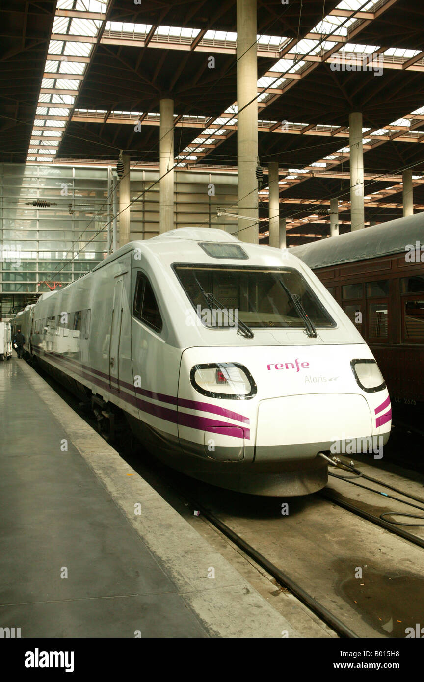 railway, Spain, Madrid, Alaris, Renfe, station, train, rail, transport ...