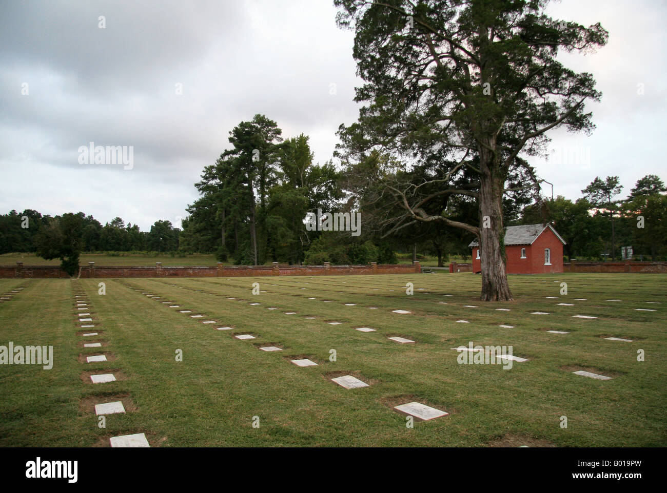 Graves in the Yorktown National Cemetery, Virginia Stock Photo Alamy