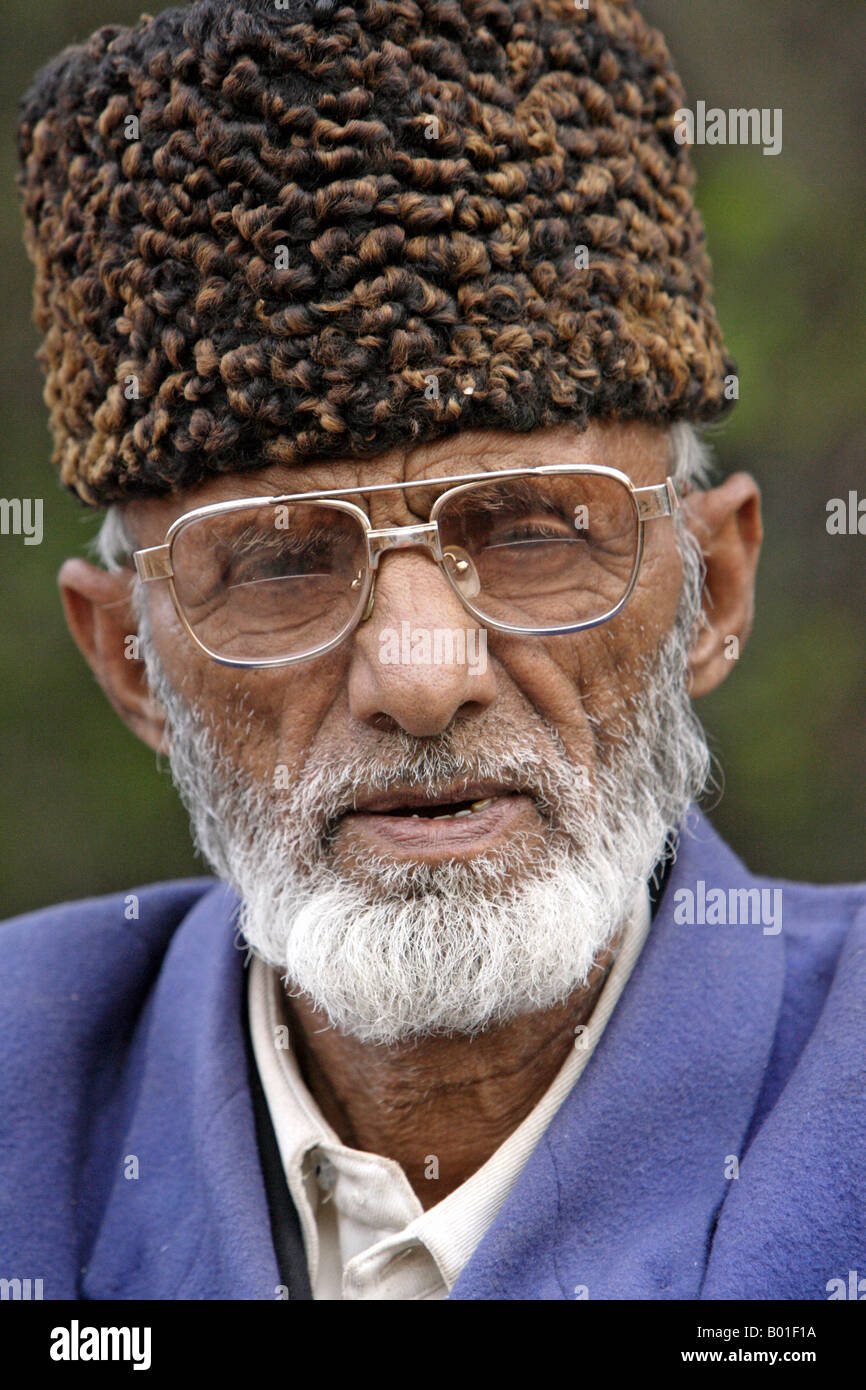 Portrait of an old Pakistani man, Bani Muri, Pakistan Stock Photo