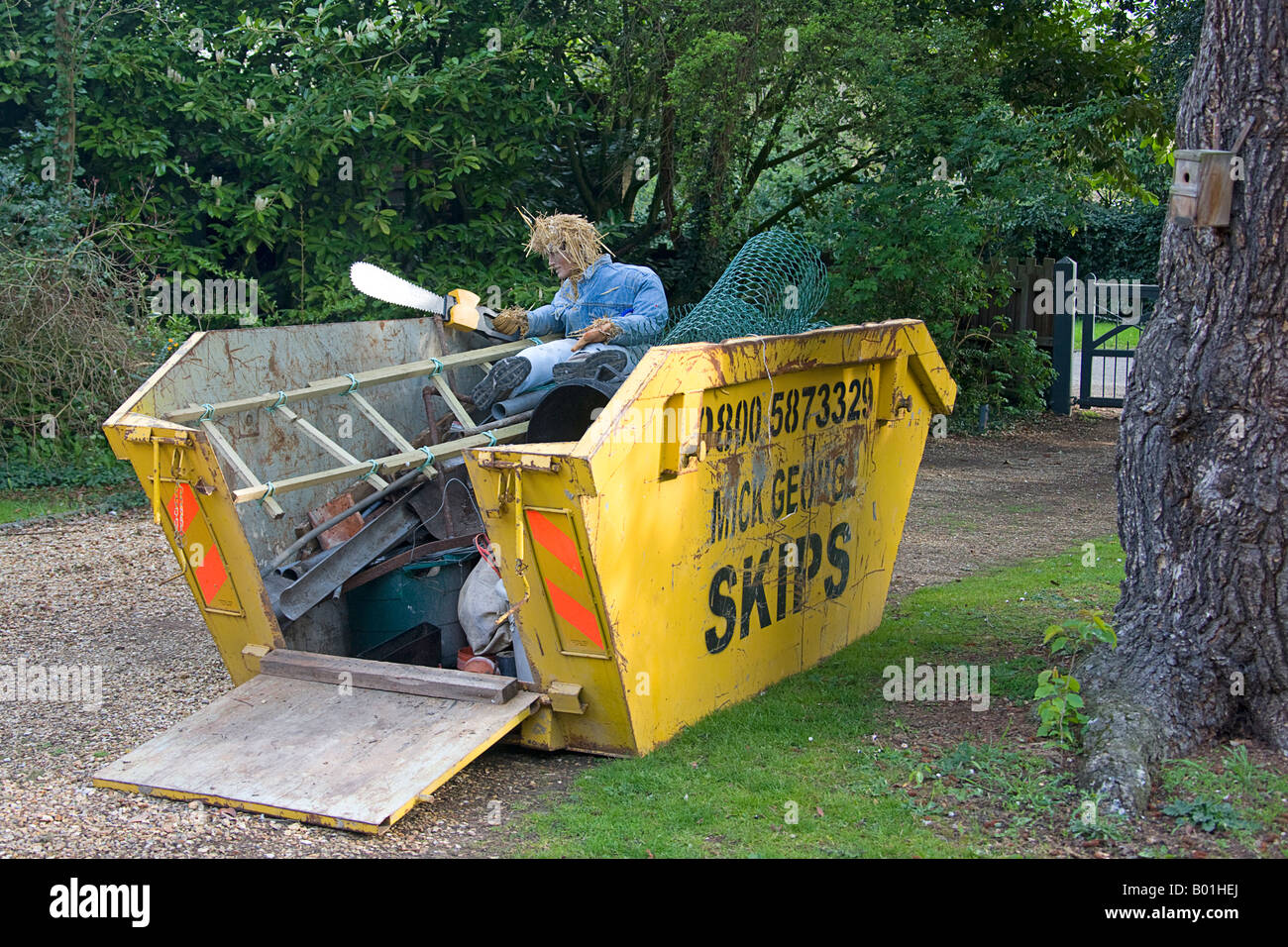 Rubbish skip. Huntingdon. Cambs.UK Stock Photo