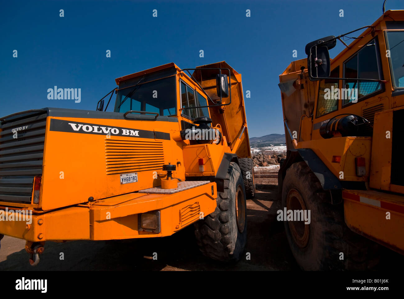 Heavy equipment manufacturer hires stock photography and images Alamy