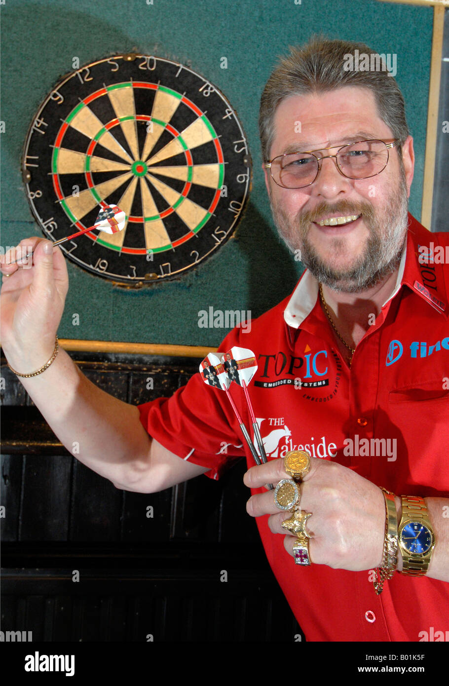 Professional darts player Martin Adams Stock Photo Alamy