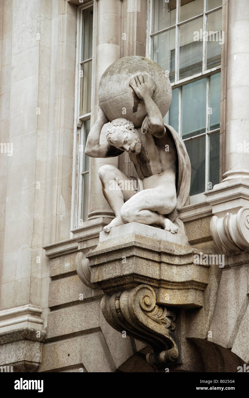 Statue of Atlas outside Atlas House in King Street London Stock Photo