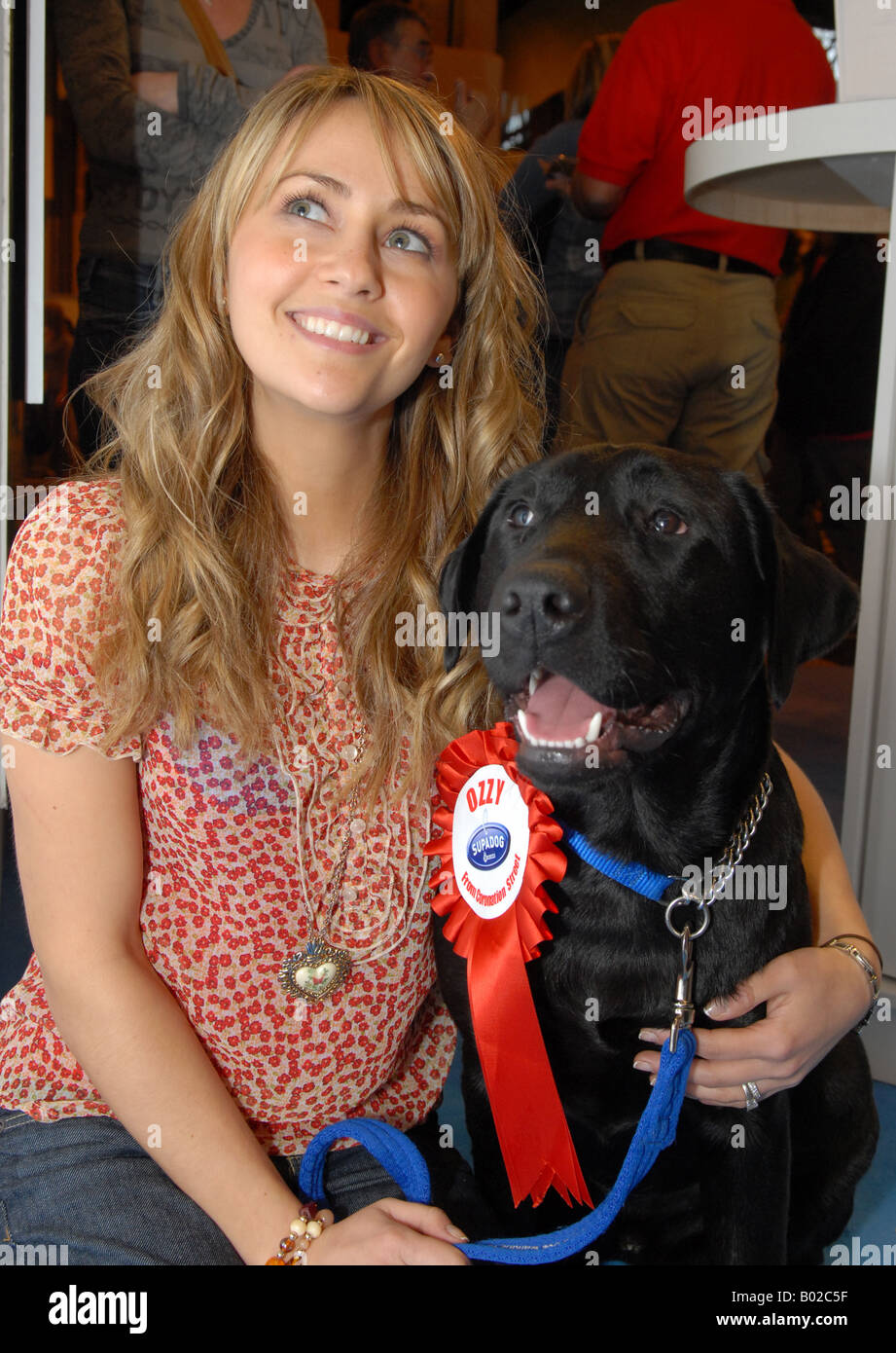 Samia Dogs Coronation Street star Samia Smith aka Maria Connor with her on screen ...