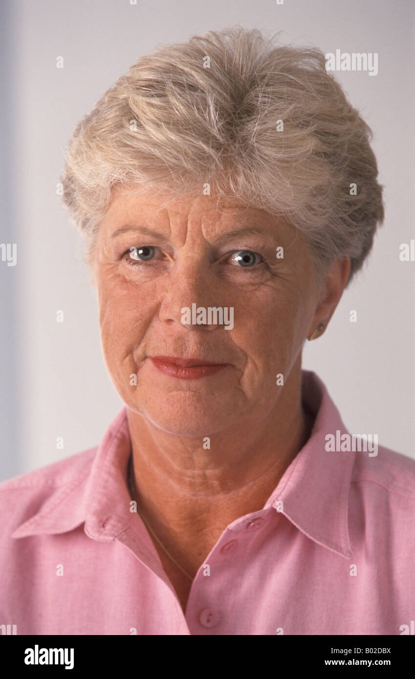 Portrait woman grey hair hi-res stock photography and images - Alamy