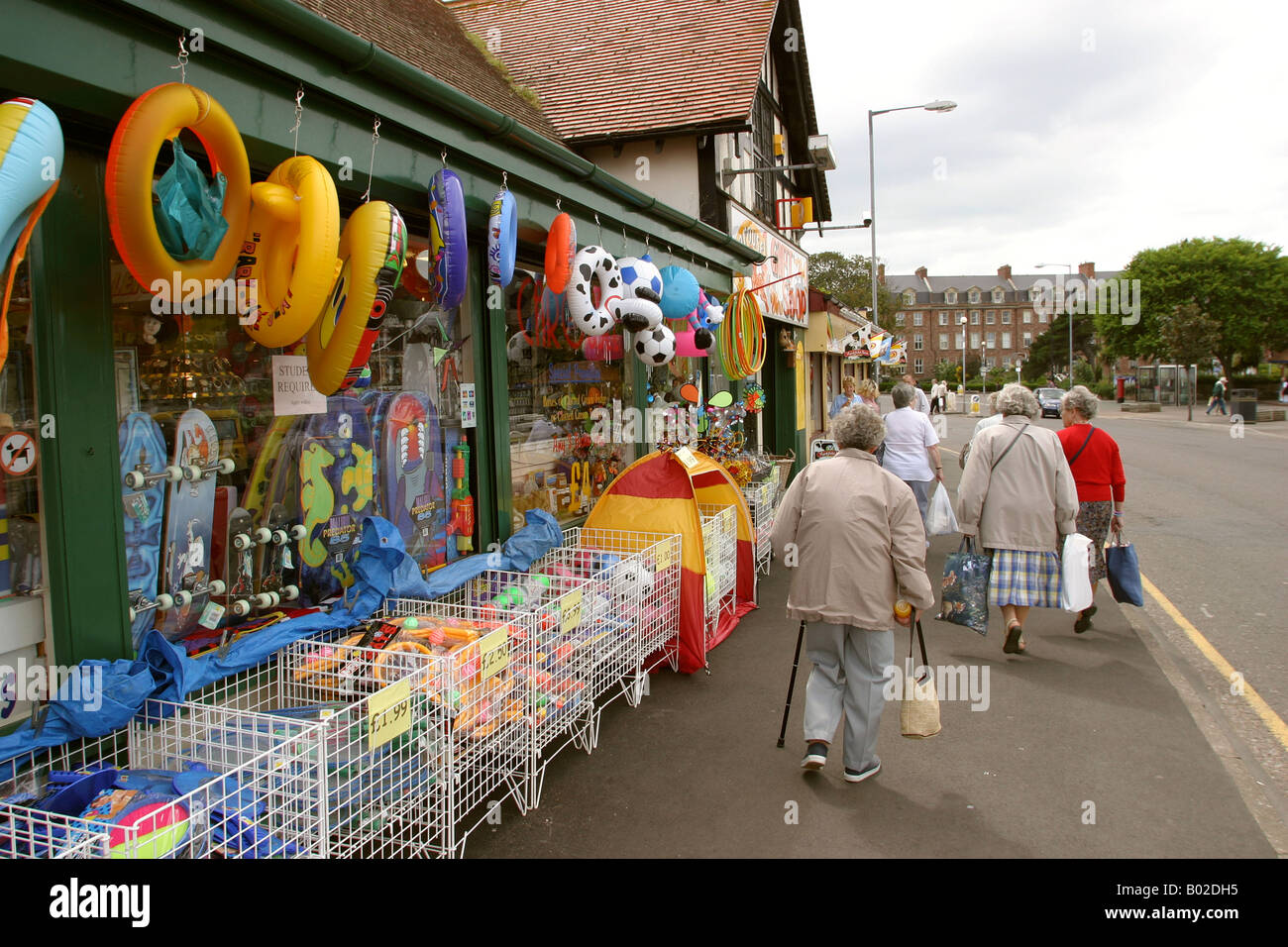 UK England Somerset Minehead beach supplies shop on the esplanade Stock Photo 17264945 Alamy