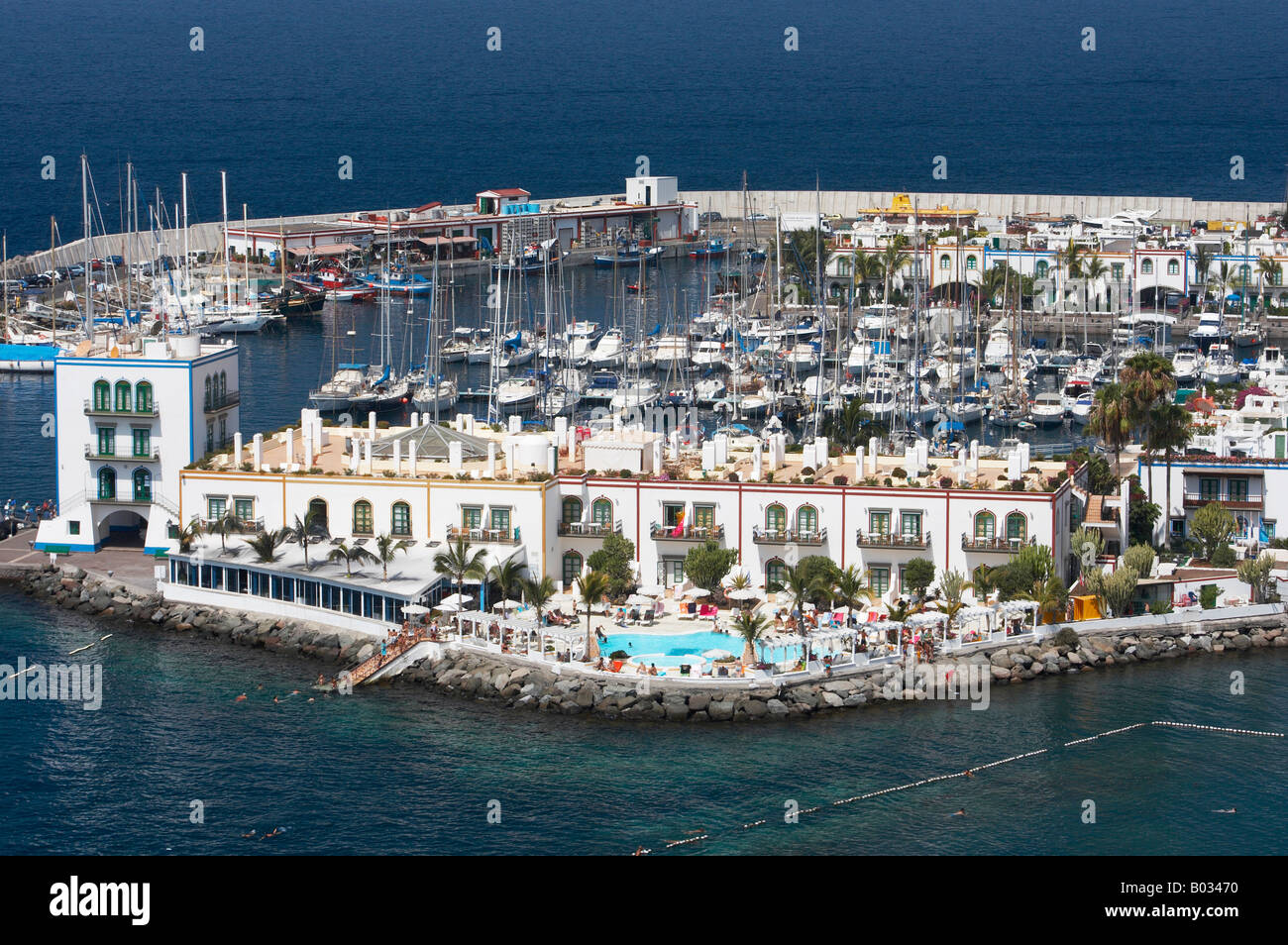 Hotel Puerto De Mogan Club De Mar Stock Photo - Alamy