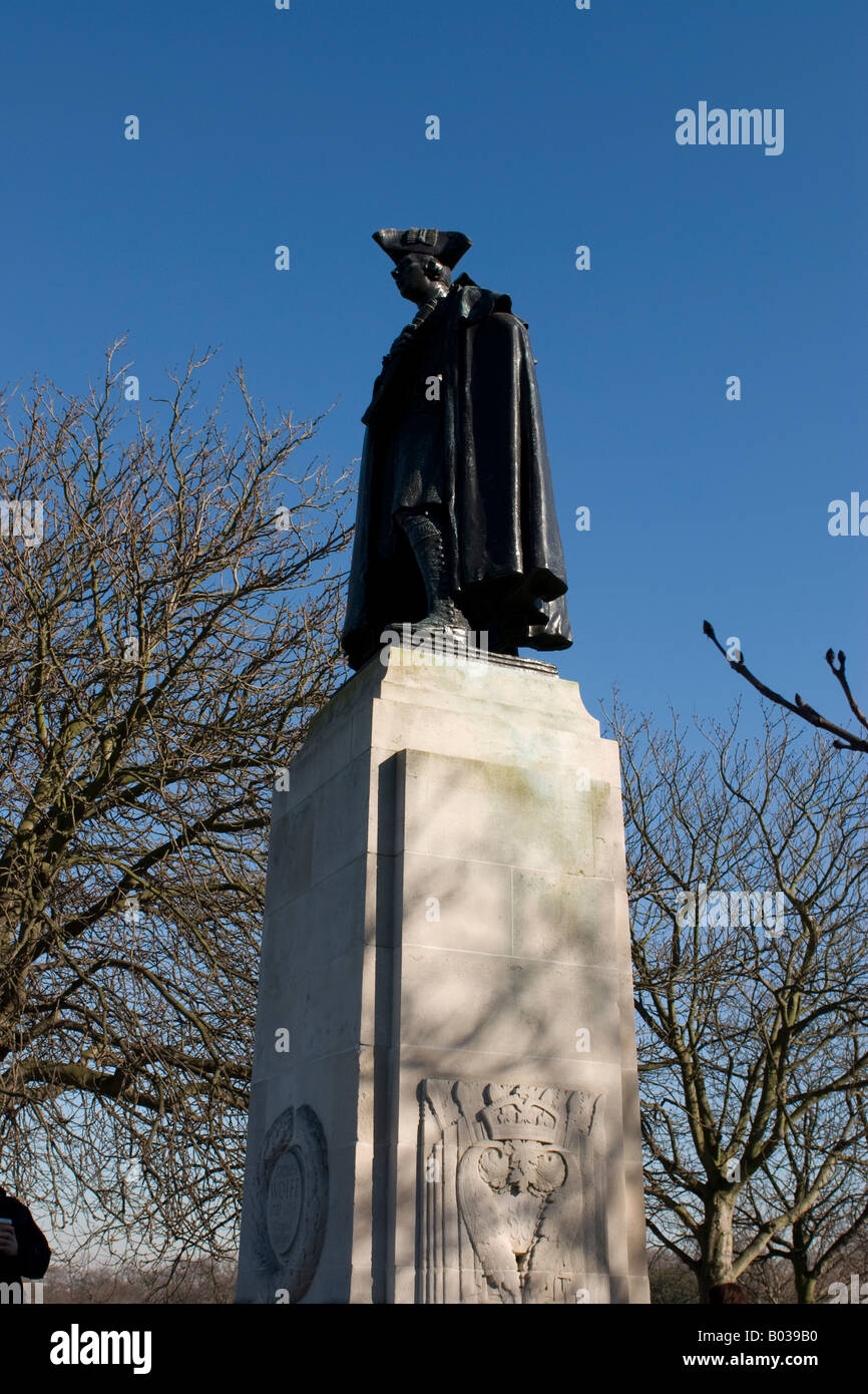 Statue of General James Wolfe Stock Photo Alamy Statue of General James Wolfe Stock Photo Alamy