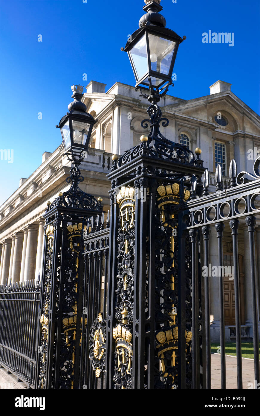 Cast iron lights hi-res stock photography and images - Alamy