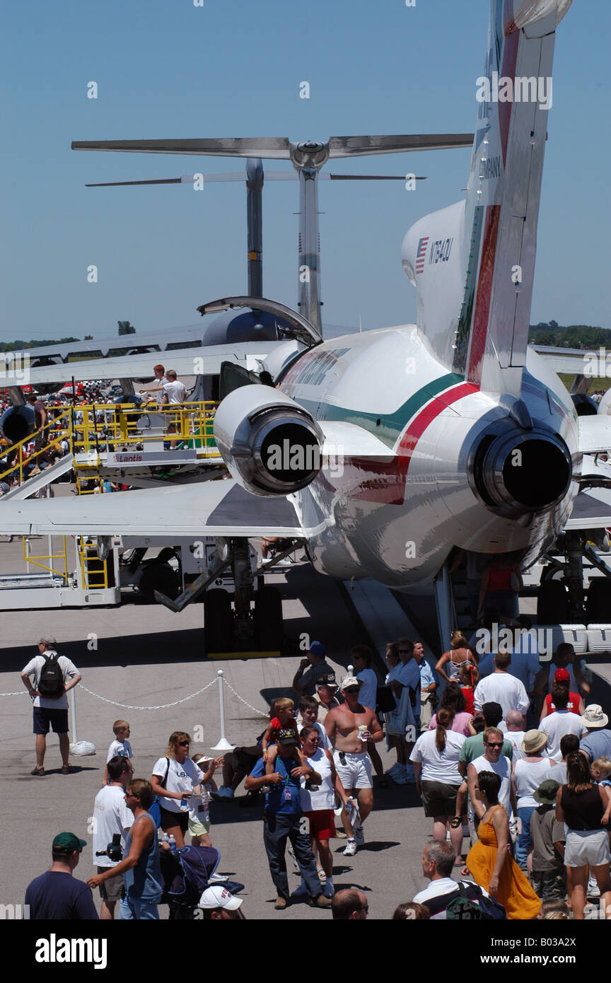 Dayton air show hires stock photography and images Alamy
