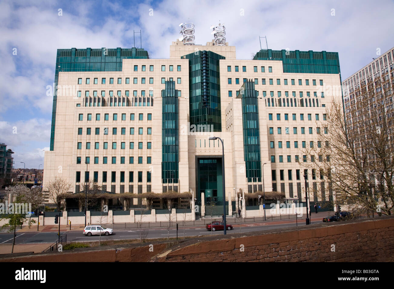 MI6 headquarters at Vauxhall Cross, London. UK Stock Photo