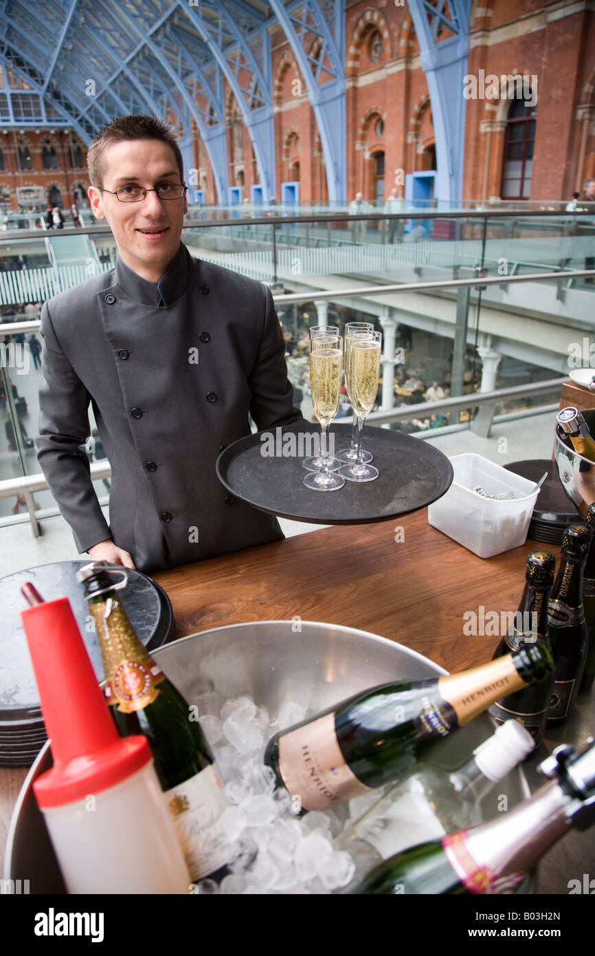 Waiter at champagne bar at kings cross hires stock photography and images Alamy