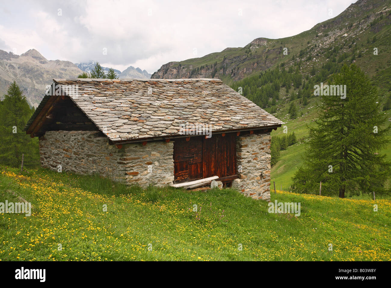 mountain pasture almhuette val fex fextal engadin graubuenden schweiz switzerland europe europa Stock Photo