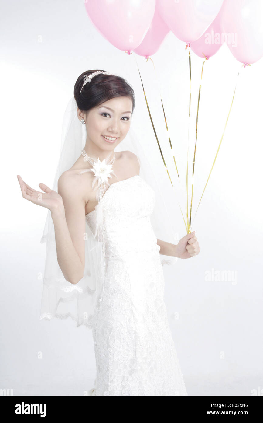 portrait of beautiful bride Stock Photo - Alamy