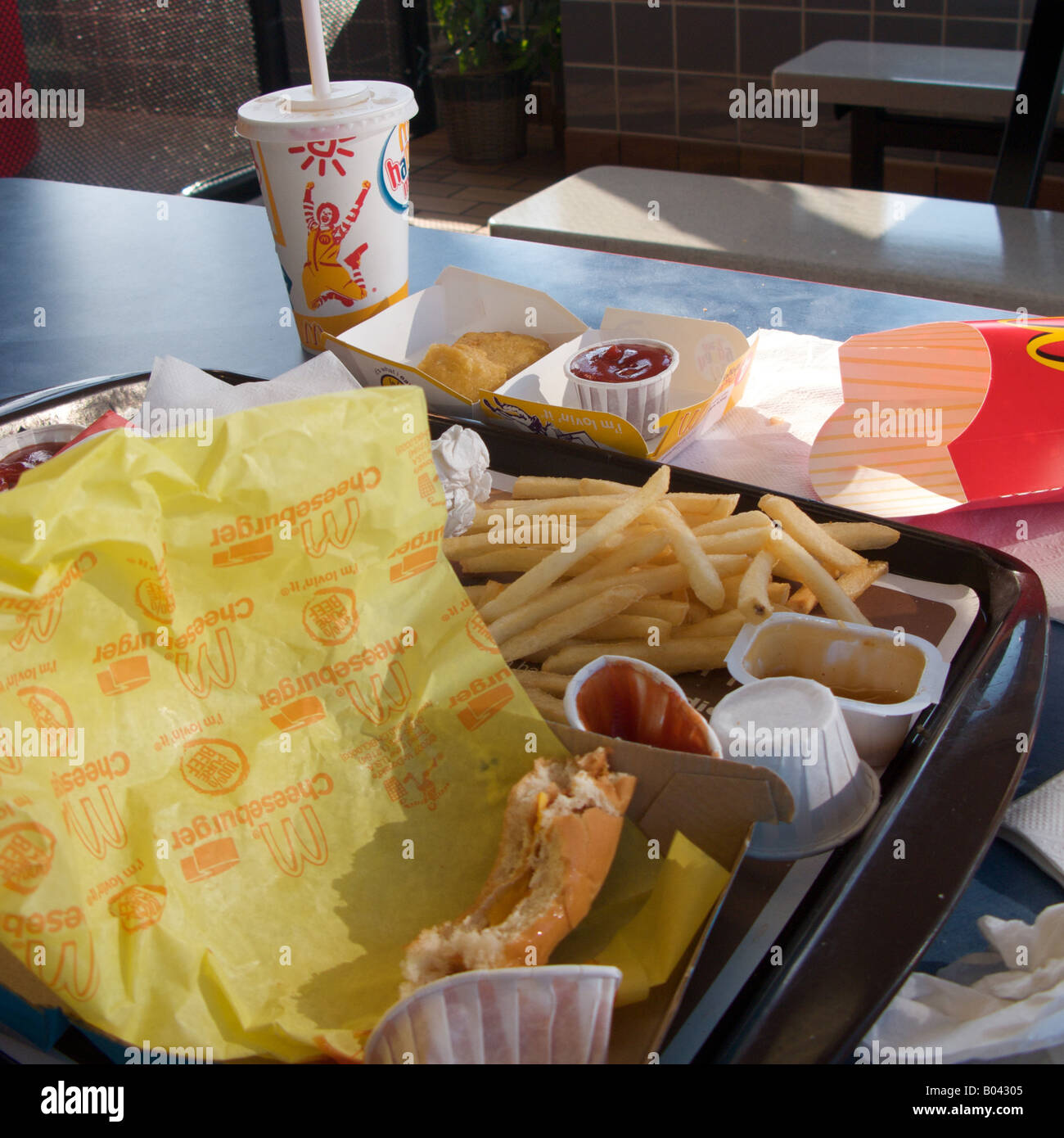 Mcdonalds tables hi-res stock photography and images - Alamy