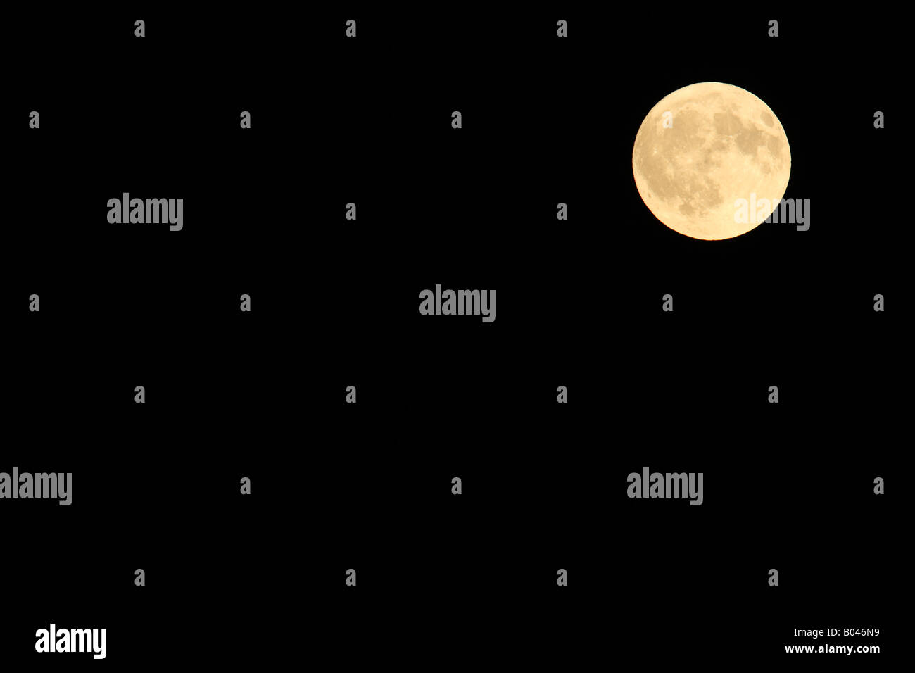 Full Moon Vollmond Ticino Tessin Schweiz Switzerland Europe Europa
