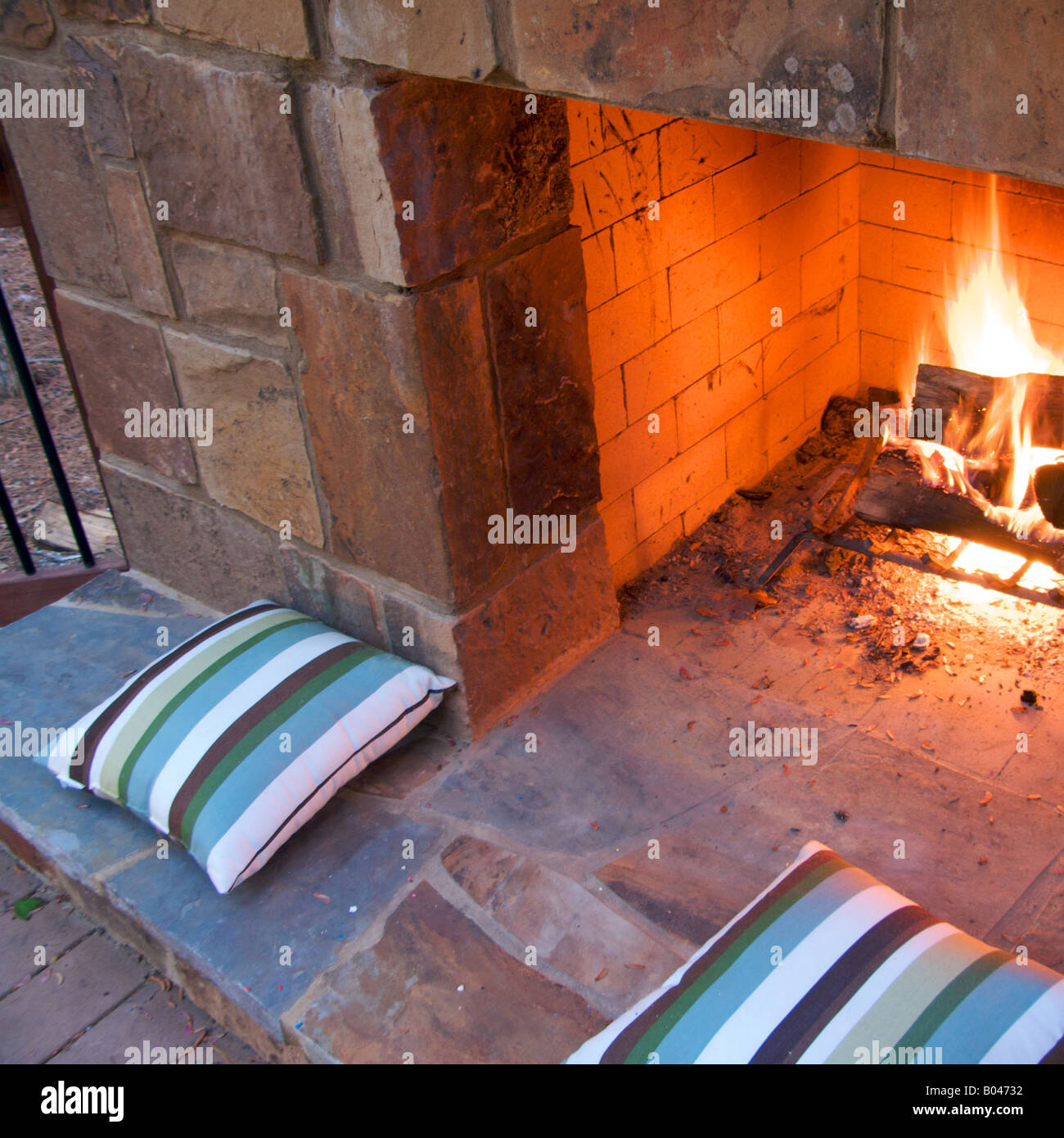 Outdoor fireplace in suburban home Stock Photo Alamy