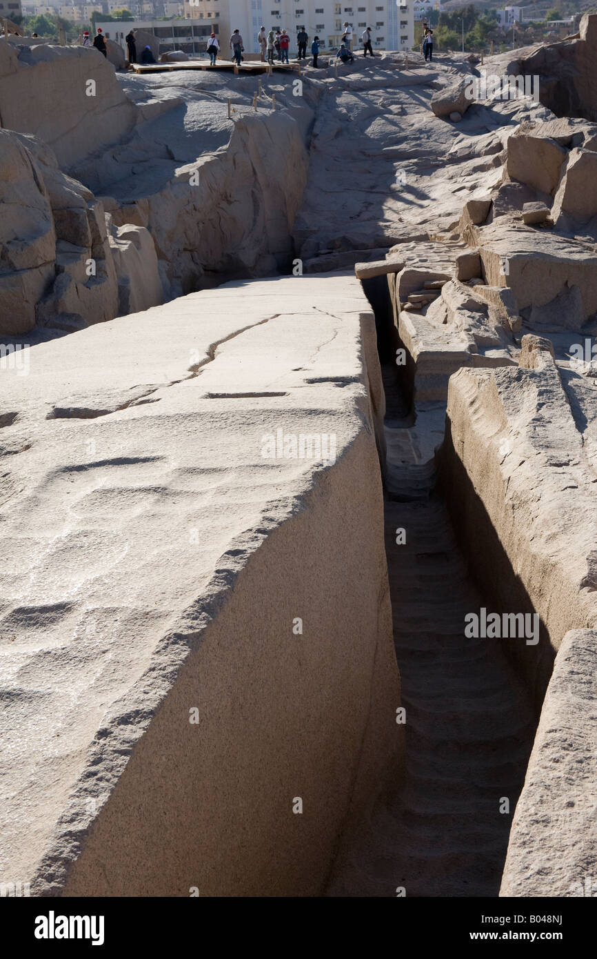 Aswan quarries hi-res stock photography and images - Alamy