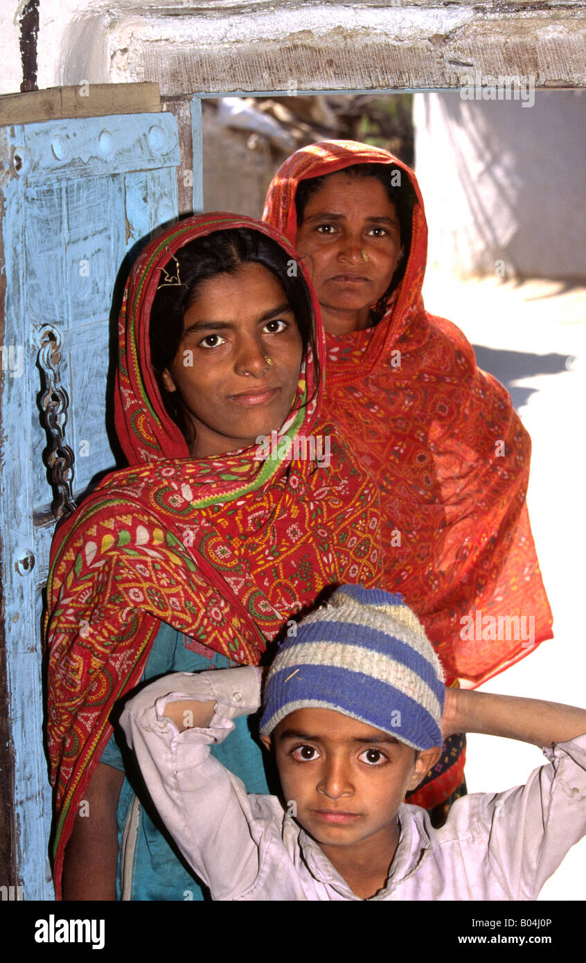 India Rann of Kutch Gujerat Banni area Raisi Putra Moslem women with ...