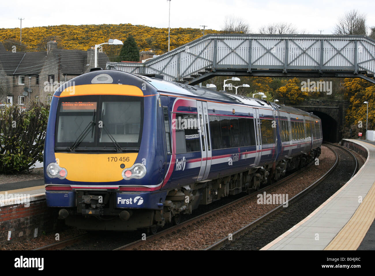 Class 170 456 hires stock photography and images Alamy