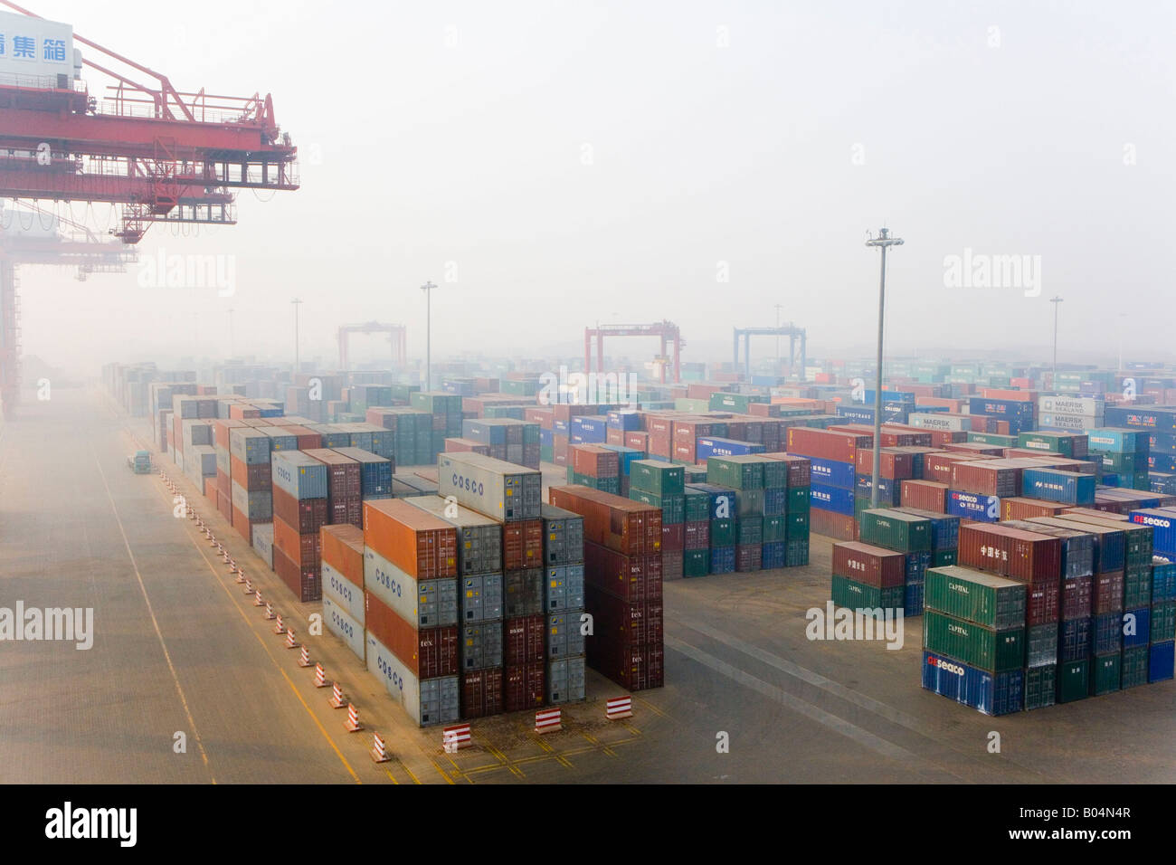 Rizhao harbor hi-res stock photography and images - Alamy