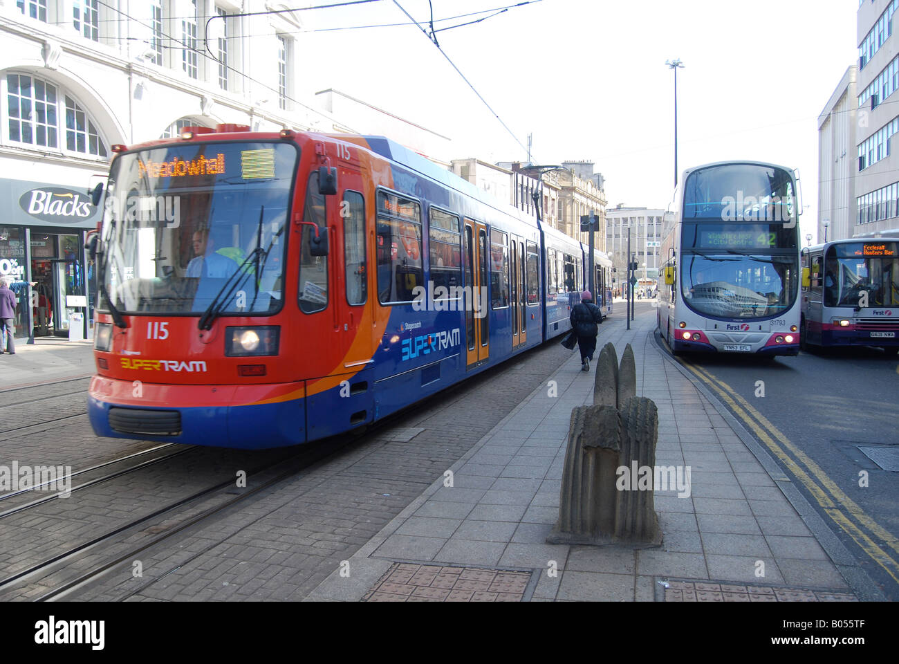 Sheffield public transport hi-res stock photography and images - Alamy