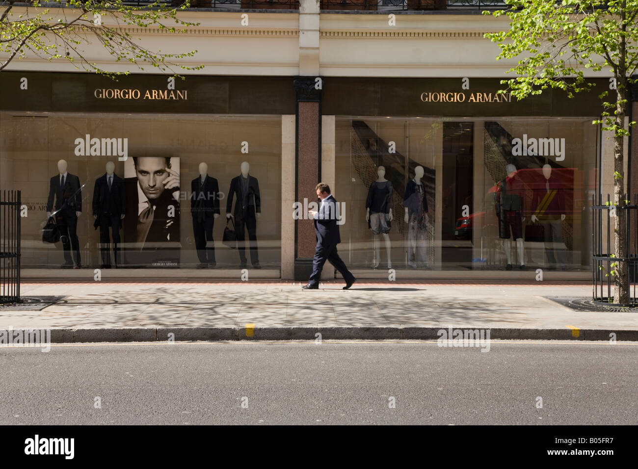 Armani shop hi-res stock photography and images - Alamy