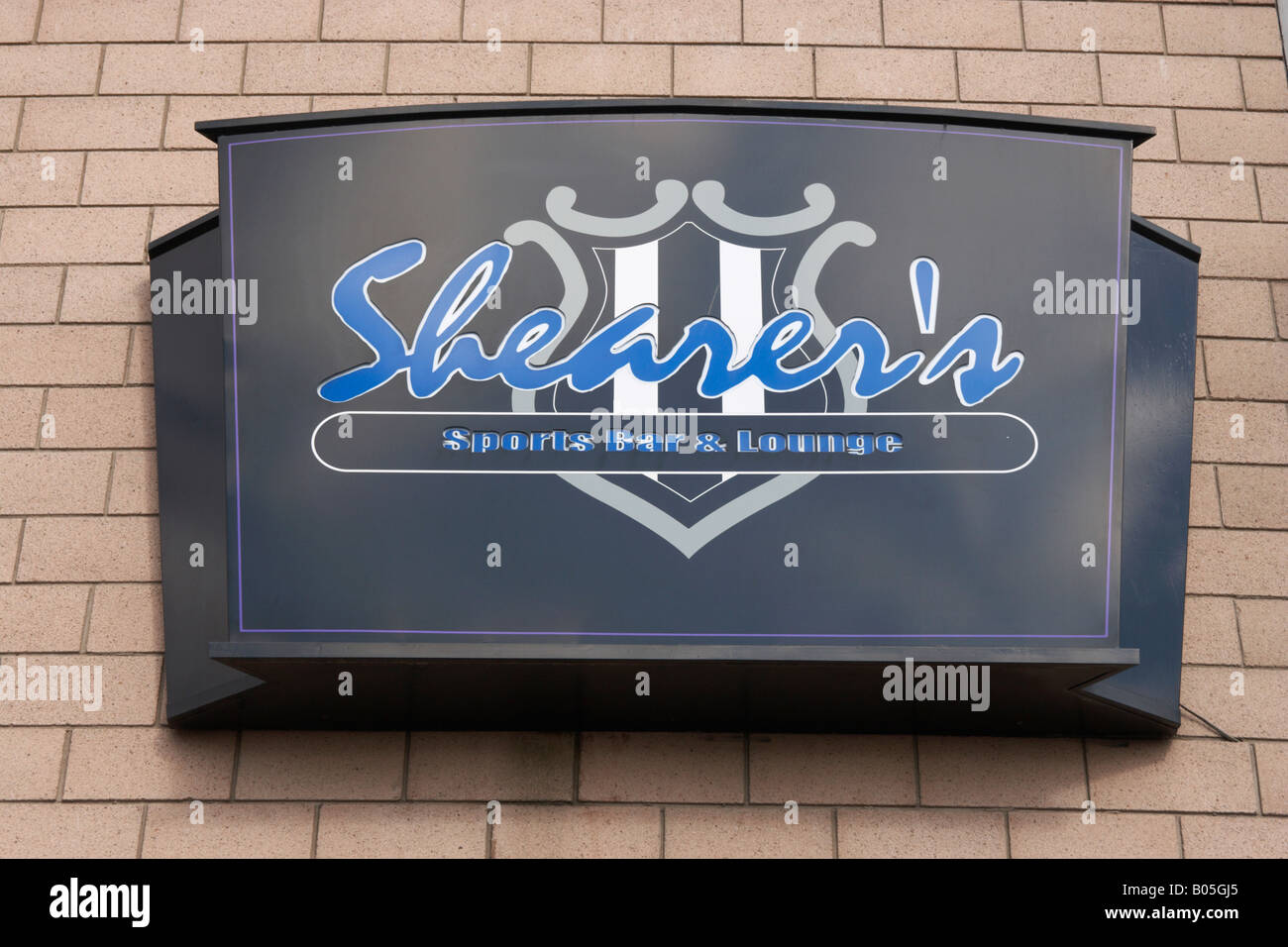 St james bar hires stock photography and images Alamy