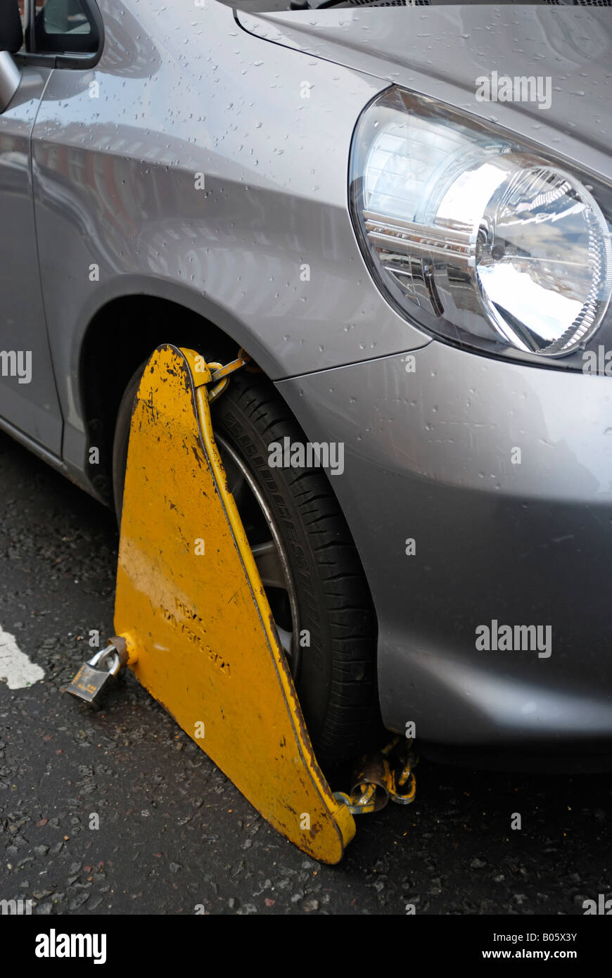 Clamped car Stock Photo Alamy