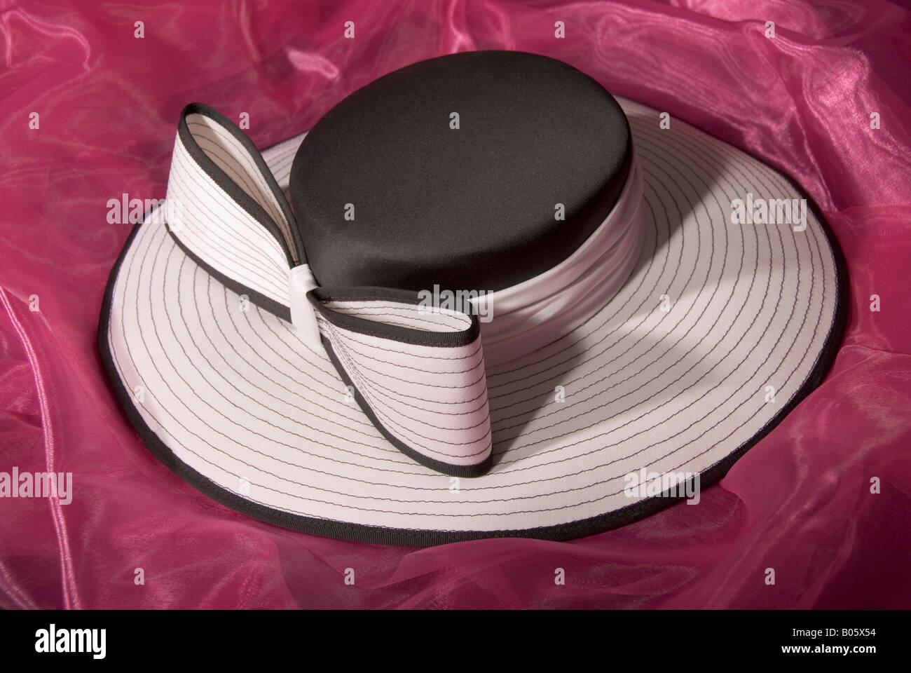 Hat with white bow hi-res stock photography and images - Alamy