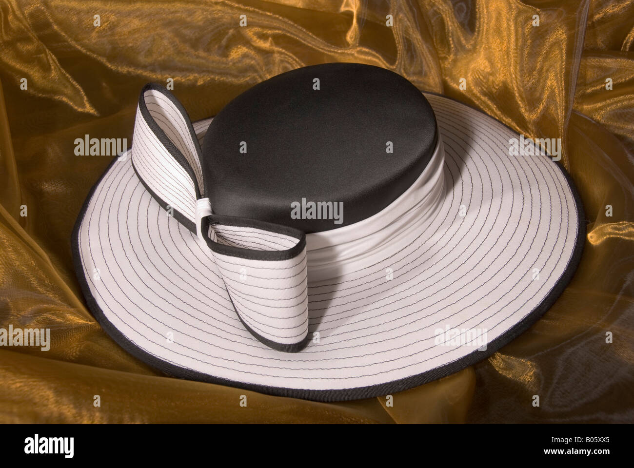 black and white ladies formal hat with large bow Stock Photo - Alamy