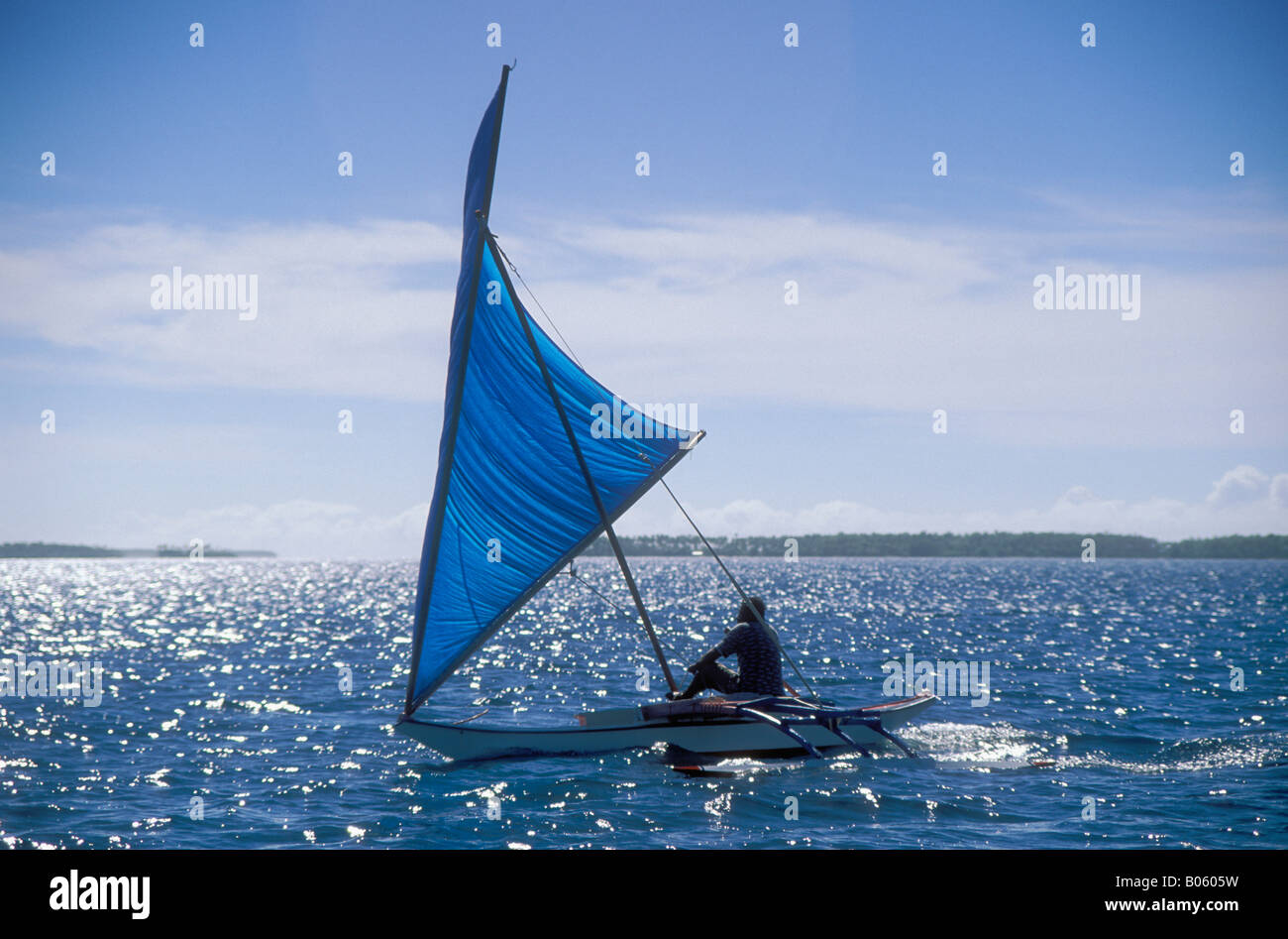 Micronesia outrigger hires stock photography and images Alamy