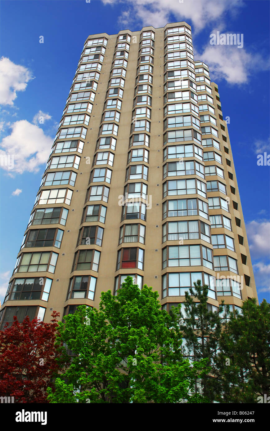 Tall condominium or apartment building in the city Stock Photo