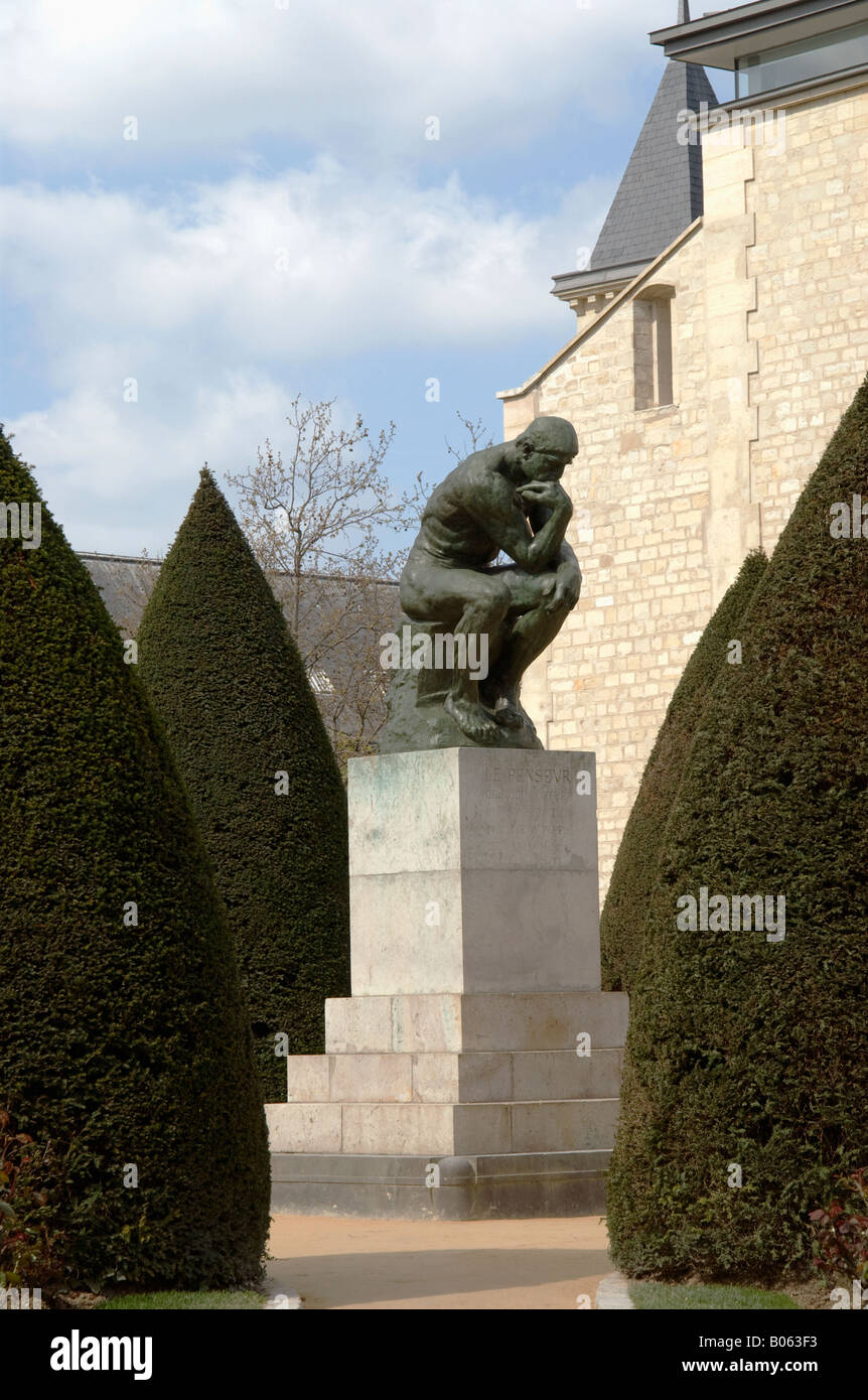 A photograph of The Thinker (le penseur) by Auguste Rodin at the Rodin museum, Paris, France. Stock Photo