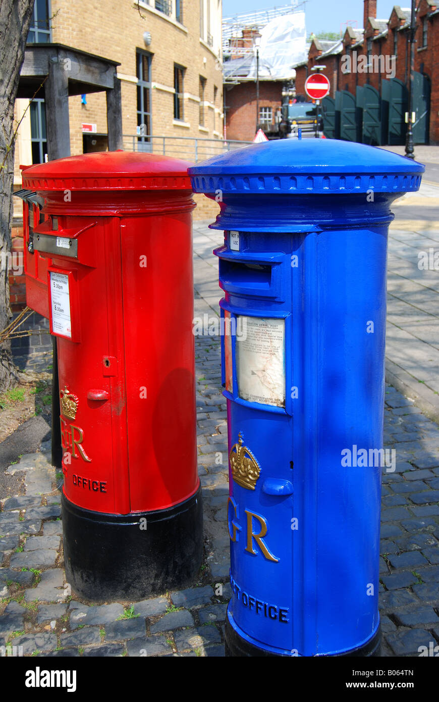 Airmail letters hires stock photography and images Alamy