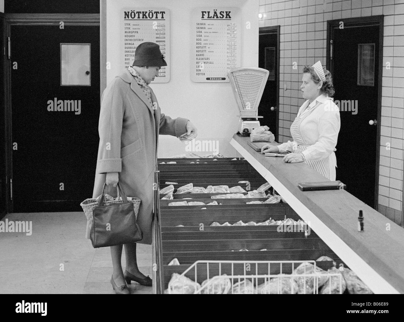 Shopping in the sixties Stock Photo