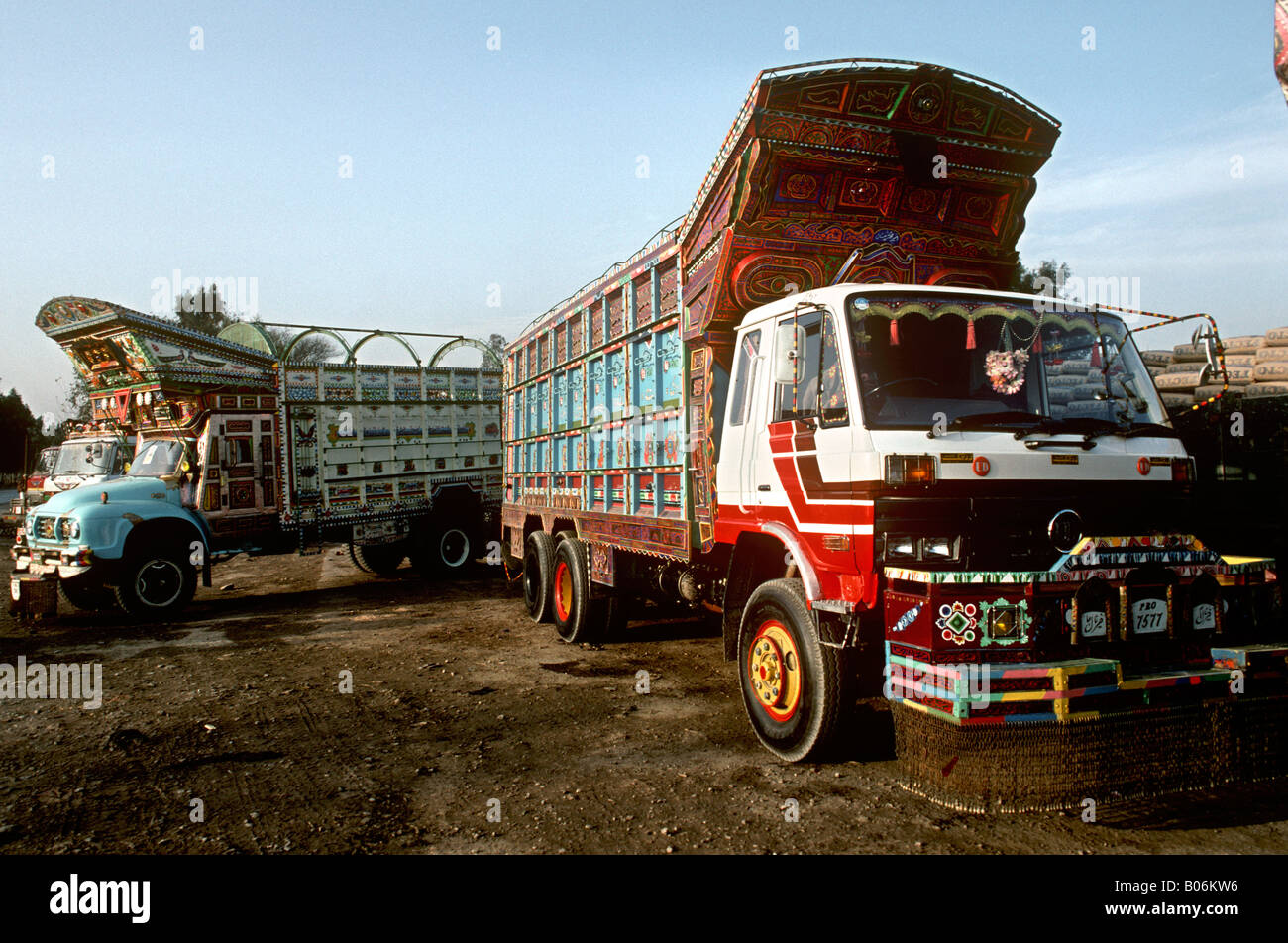 Pakistan Transport Grand Trunk Road decorated trucks parked at a Dabba stop Stock Photo