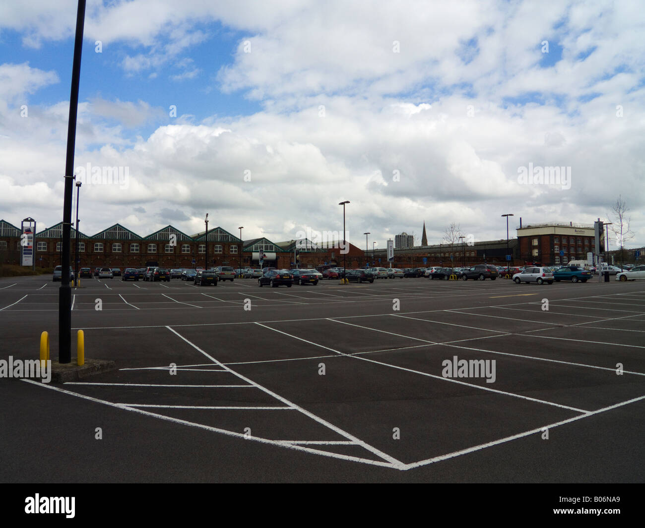 The car park at the Macarthur Glen shopping outlet in Swindon England UK Stock Photo