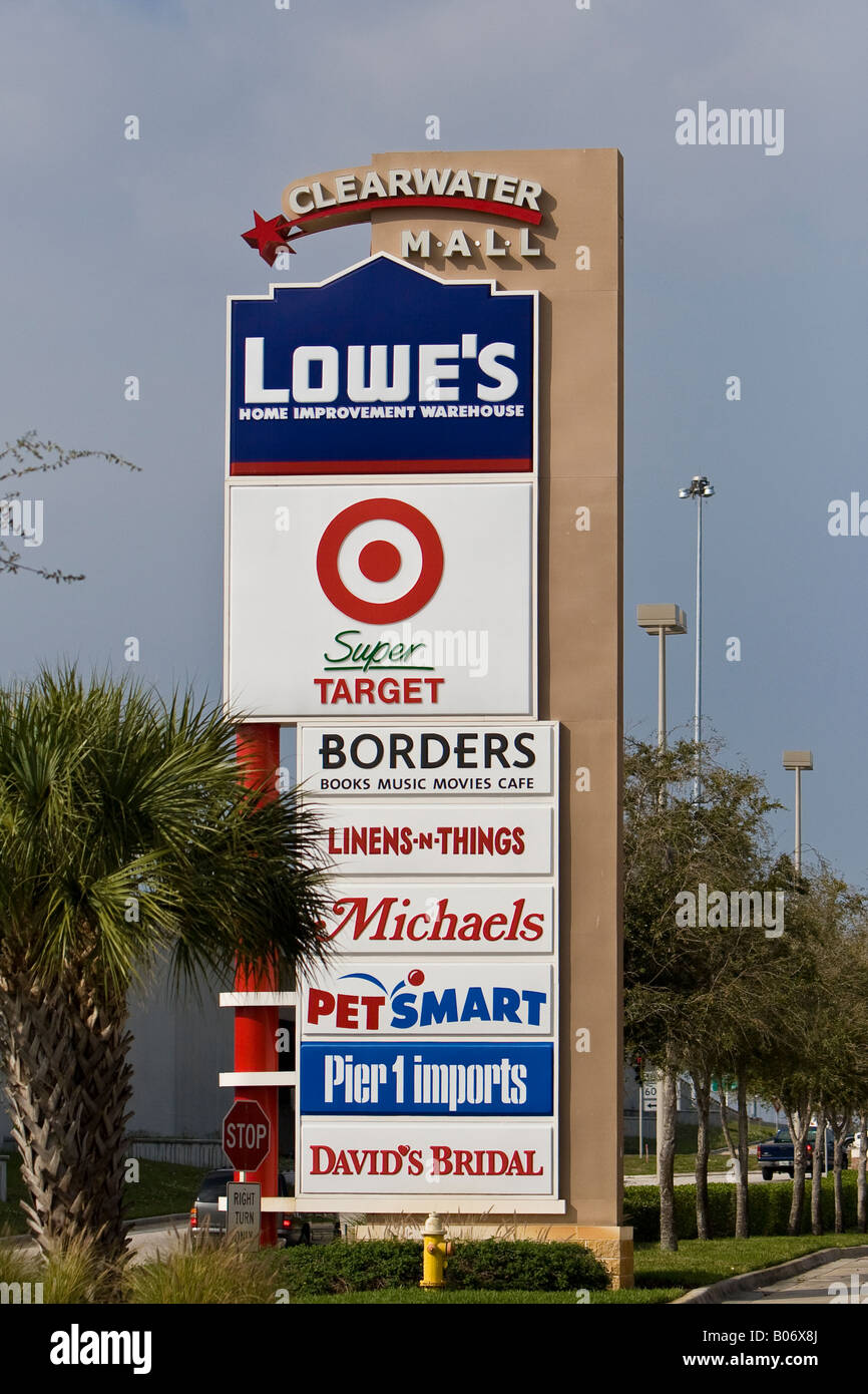 Mall Shopping Center Sign Stock Photo - Alamy