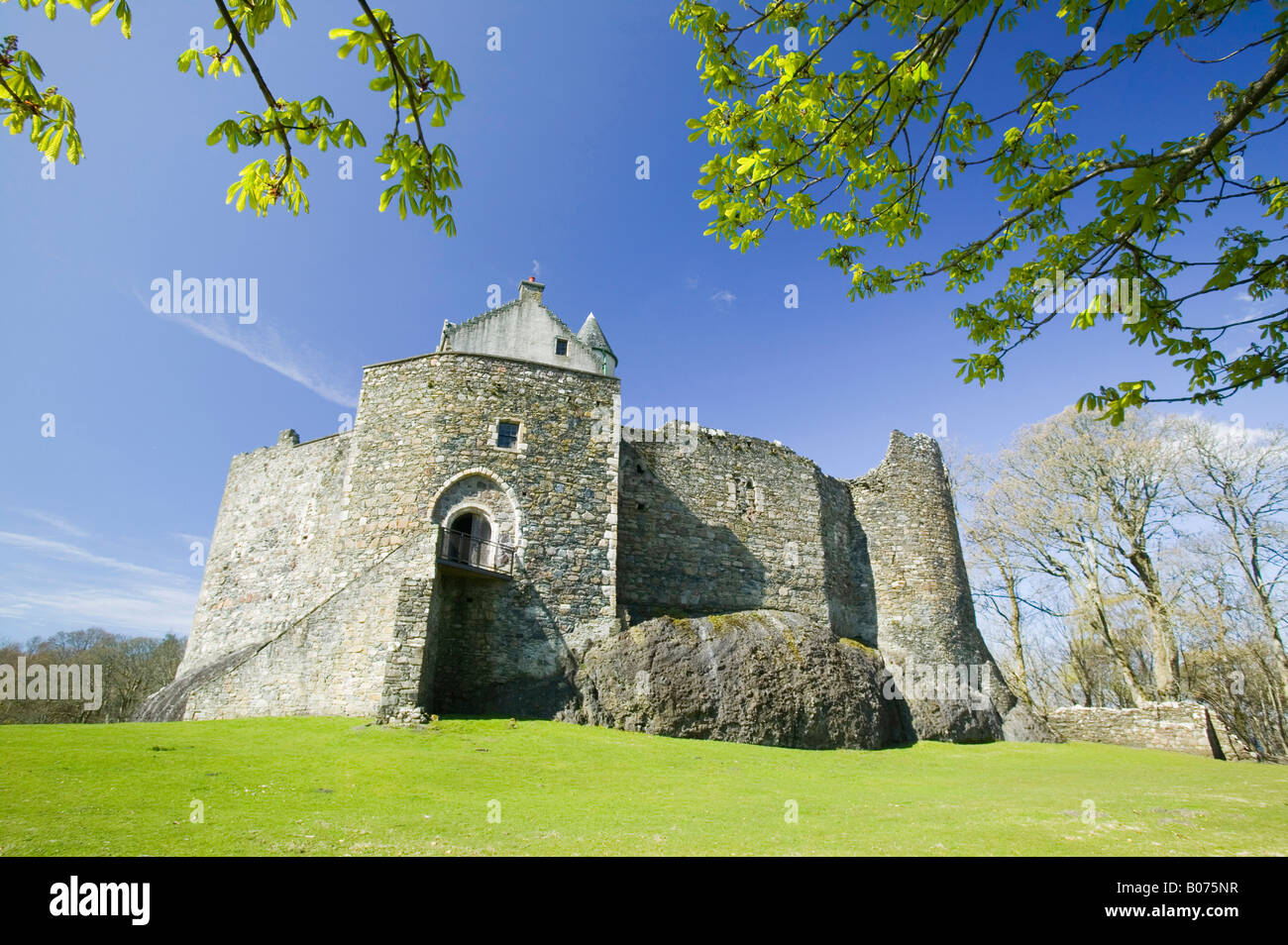 Dunstaffnage castle hires stock photography and images Alamy
