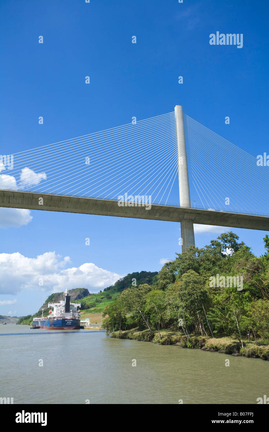 Panama, Centennal bridge spanning the Panama Canal Stock Photo