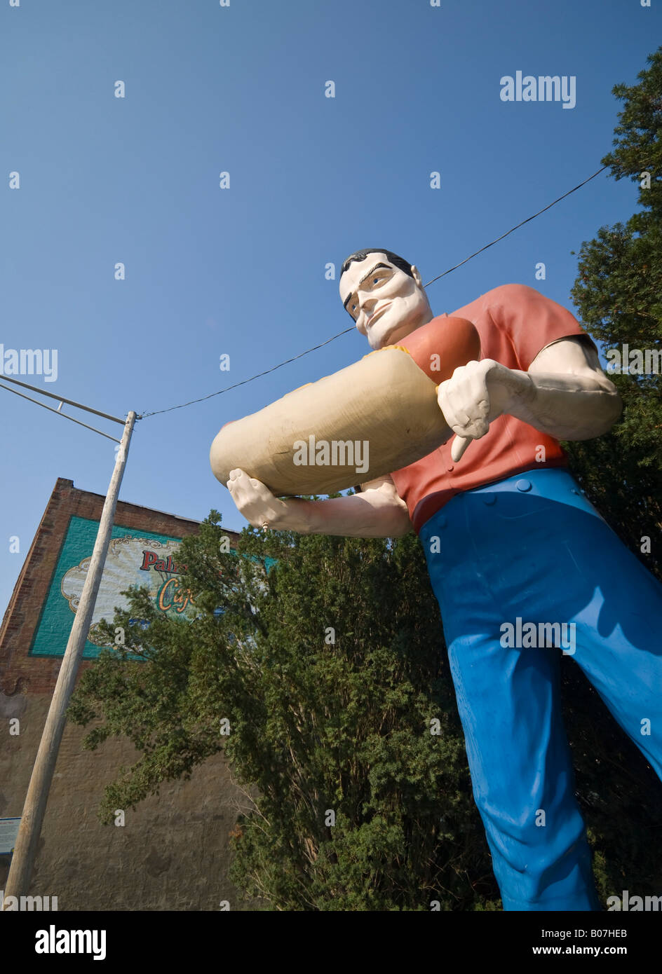 Muffler man statue hires stock photography and images Alamy