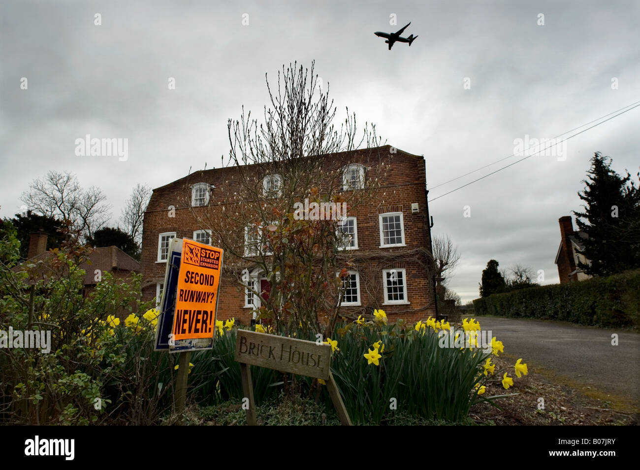 STANSTED AIRPORT EXPANSION SECOND RUNWAY Stock Photo Alamy