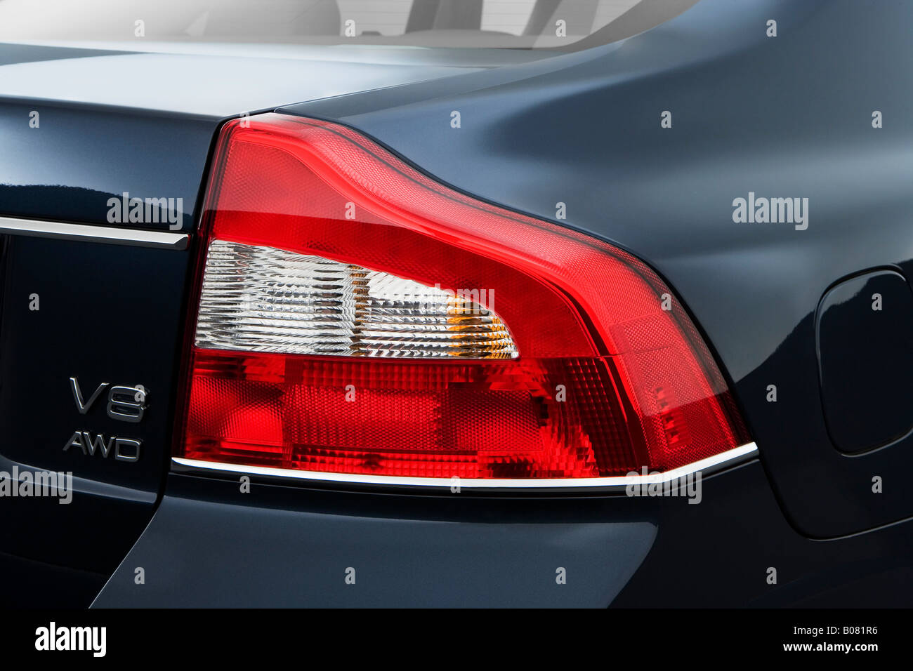 Volvo s80 2024 tail light